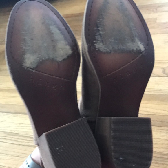 Hinge Booties - Picture 3 of 3